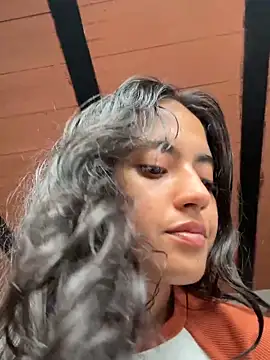 ViolettaSummer online show from 03/29/26, 09:16