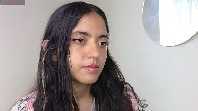 ViolettaSummer online show from 10/12/25, 05:03