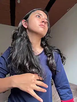 ViolettaSummer online show from 03/03/26, 09:33