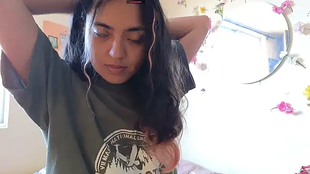 ViolettaSummer online show from 01/11/25, 01:01