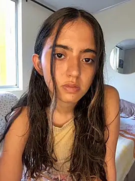 ViolettaSummer online show from 11/03/25, 06:00