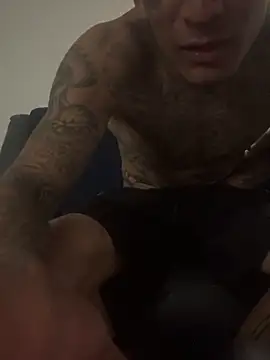 Papinine6 online show from 10/25/25, 10:47