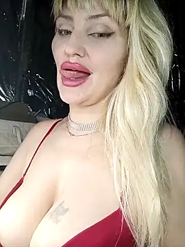 Freya Milf online show from 03/03/26, 12:56