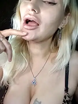 Freya Milf online show from 09/19/25, 06:56