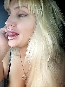 Freya Milf online show from 02/17/26, 02:36