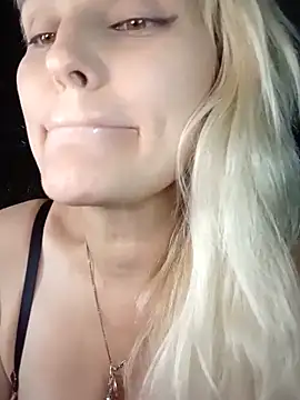Freya Milf online show from 09/09/25, 06:50