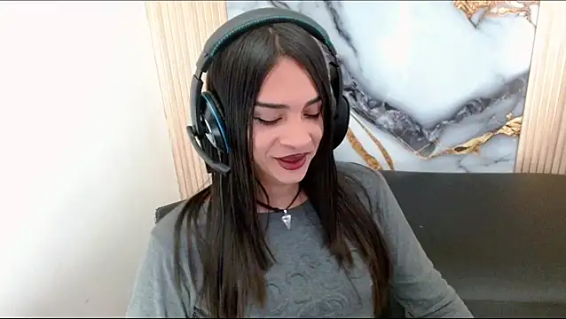 Dollbehavior  online show from 09/12/25, 04:01