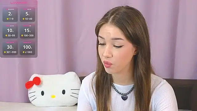 Snapshot of ellie_kramer chatting on 07/18/26, 09:56 ellie kramer online show from 07/18/26, 09:56