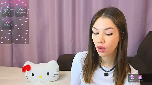 ellie kramer online show from 11/17/25, 04:44