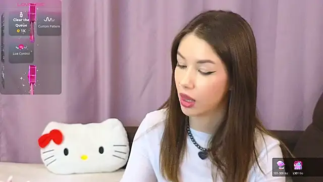 Snapshot of ellie_kramer chatting on 02/21/26, 09:50 ellie kramer online show from 02/21/26, 09:50