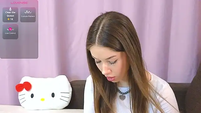 Snapshot of ellie_kramer chatting on 07/14/26, 06:14 ellie kramer online show from 07/14/26, 06:14