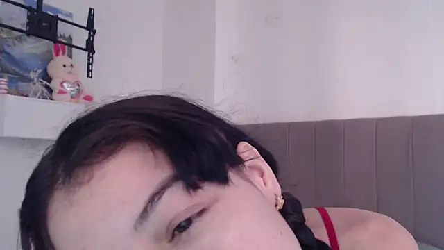 Caribbean beauty  online show from 12/17/25, 08:25