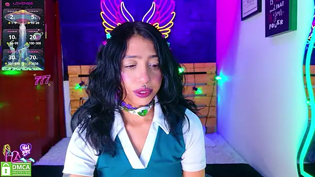 REDHOTTER  online show from 04/15/26, 07:51