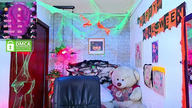 REDHOTTER  online show from 10/04/25, 08:21