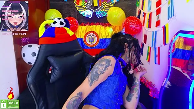 Snapshot of REDHOTTER_ chatting on 06/19/26, 07:41 REDHOTTER online show from 06/19/26, 07:41