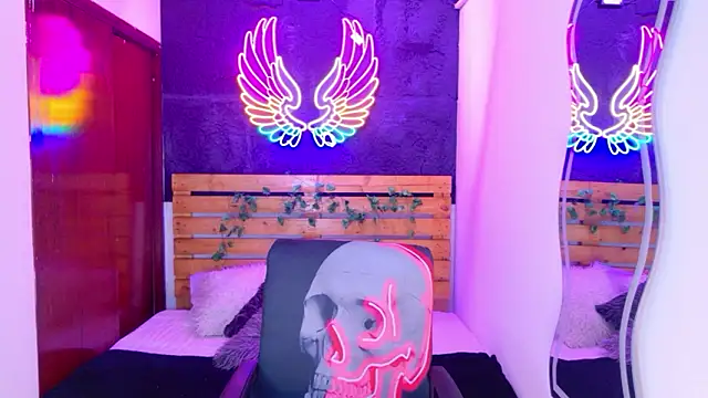 REDHOTTER  online show from 03/16/26, 07:49