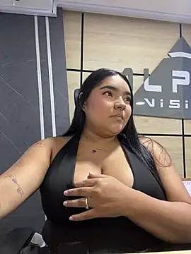 little lissiee online show from 06/23/26, 01:03