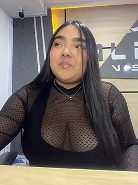 little lissiee online show from 08/02/26, 10:18