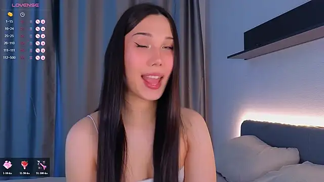 Kaia Sunshine Mia online show from 07/09/26, 12:26