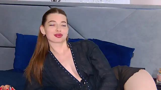 NicoleRosss online show from 04/18/26, 02:19