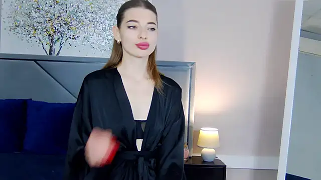 NicoleRosss online show from 10/12/25, 09:43