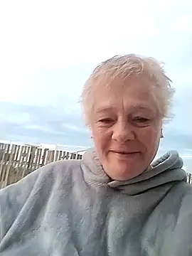 SoDi Love online show from 01/02/25, 04:24