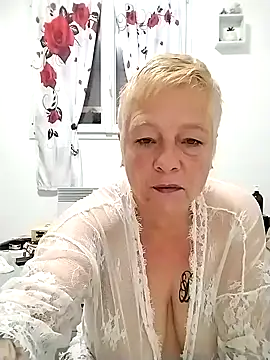 SoDi Love online show from 01/11/25, 05:20