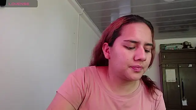 Snapshot of Lexyevans chatting on 10/14/25, 02:39 Lexyevans online show from 10/14/25, 02:39