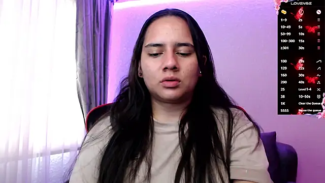 Snapshot of Lexyevans chatting on 02/14/25, 08:37 Lexyevans online show from 02/14/25, 08:37