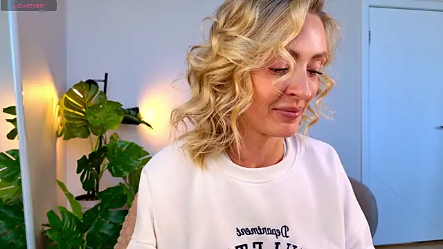 sexuallycorrecte online show from 05/25/26, 07:18