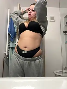 AllysonK online show from 02/06/26, 10:44