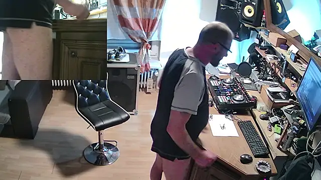 Snapshot of rosaeichel chatting on 02/12/26, 02:00 rosaeichel online show from 02/12/26, 02:00