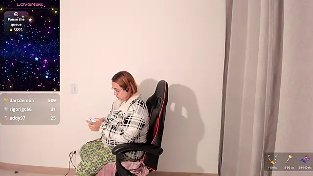 maryluna95 online show from 11/13/25, 05:55