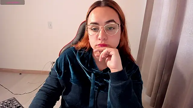 maryluna95 online show from 11/24/25, 09:59