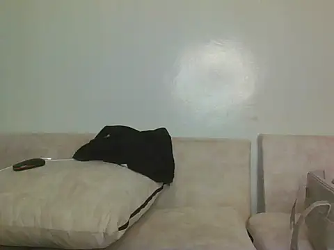 Snapshot of lisaa544 chatting on 06/23/26, 03:59 lisaa544 online show from 06/23/26, 03:59