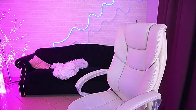 CoolTatis online show from 01/12/26, 08:21