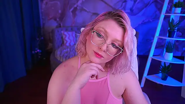 CoolTatis online show from 11/12/25, 02:21