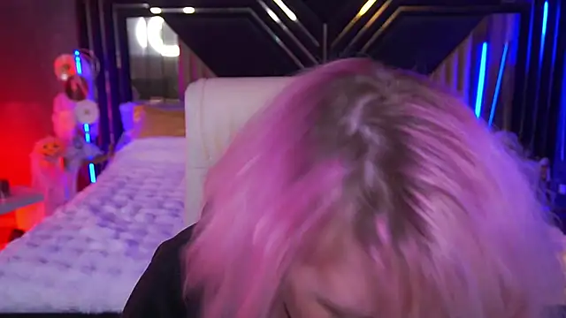 CoolTatis online show from 11/02/25, 07:24