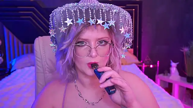 CoolTatis online show from 12/21/25, 07:32