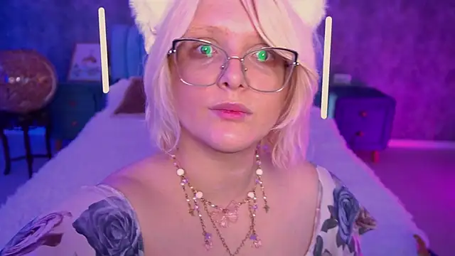 CoolTatis online show from 04/03/26, 06:31