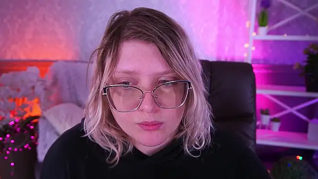 CoolTatis online show from 02/10/26, 07:18