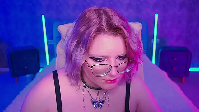 CoolTatis online show from 04/13/26, 06:17