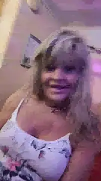 Snapshot of annika_lately chatting on 06/10/26, 06:09 annika lately online show from 06/10/26, 06:09