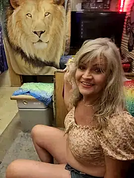 annika lately online show from 03/17/26, 02:36