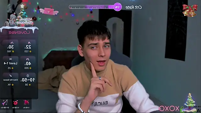 Snapshot of Foxicfu chatting on 12/17/24, 01:16 Foxicfu online show from 12/17/24, 01:16