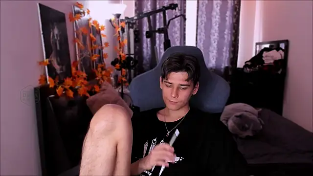 Foxicfu online show from 11/22/25, 09:19