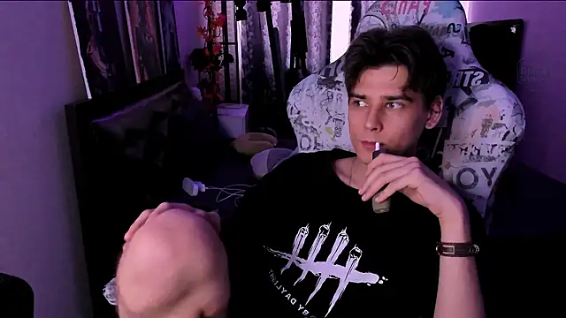 Foxicfu online show from 03/19/26, 07:41