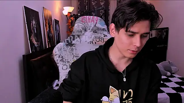 Foxicfu online show from 04/20/26, 03:35