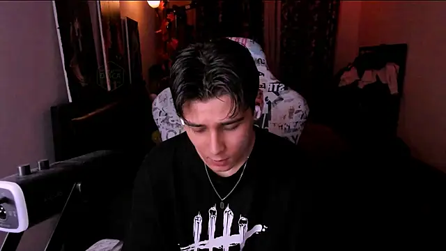 Foxicfu online show from 03/30/26, 03:02