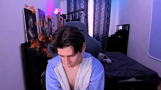 Snapshot of Foxicfu chatting on 01/06/26, 09:24 Foxicfu online show from 01/06/26, 09:24